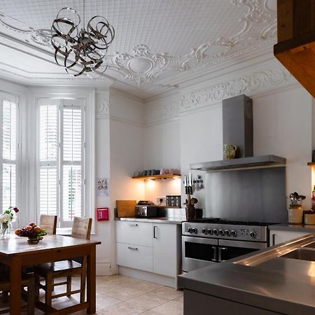 Ebs Hostel London Catford Экстерьер фото