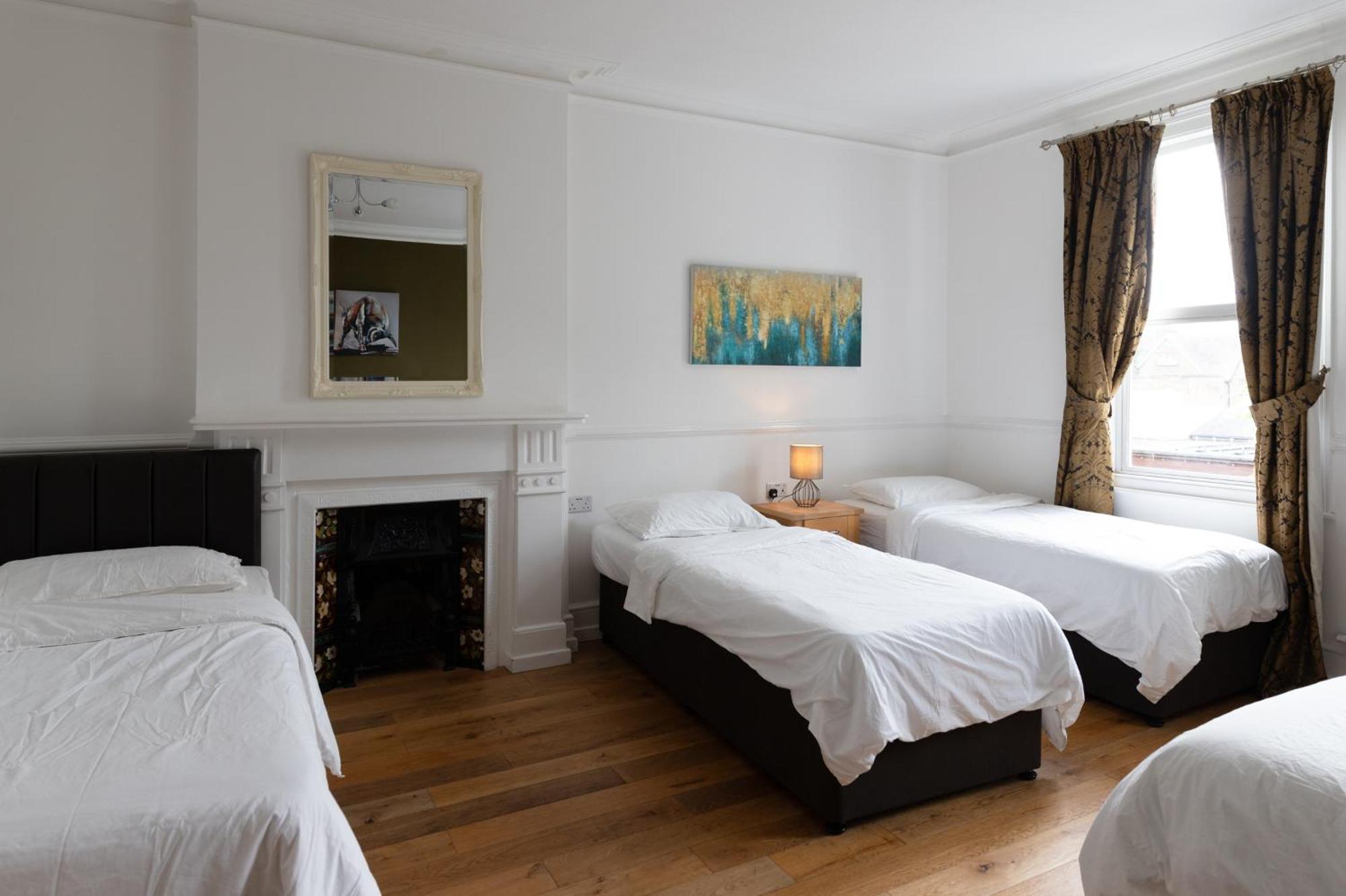Ebs Hostel London Catford Экстерьер фото