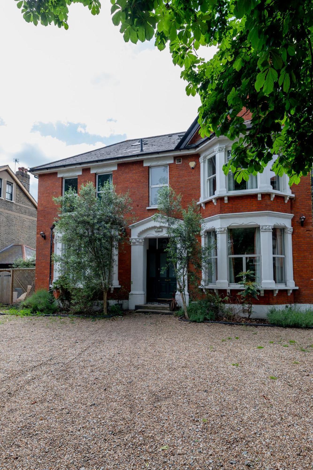 Ebs Hostel London Catford Экстерьер фото