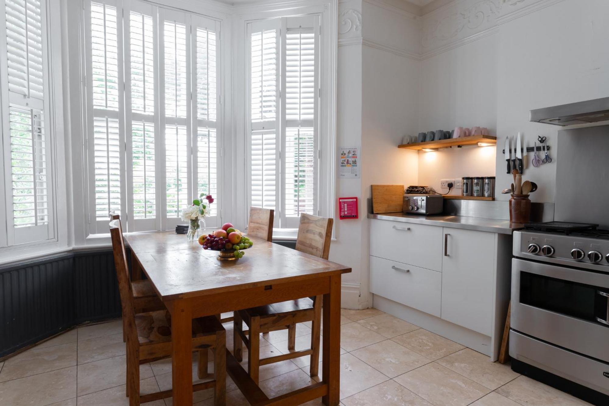 Ebs Hostel London Catford Экстерьер фото