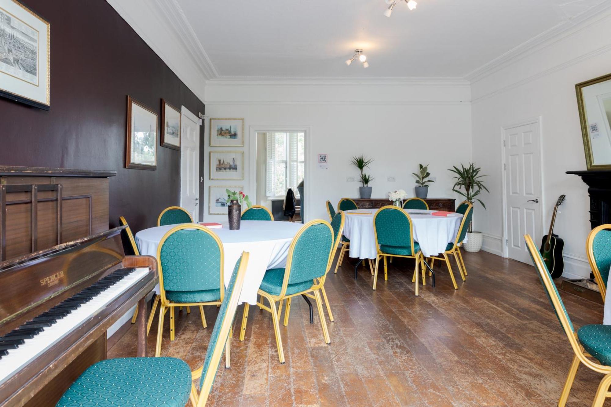 Ebs Hostel London Catford Экстерьер фото